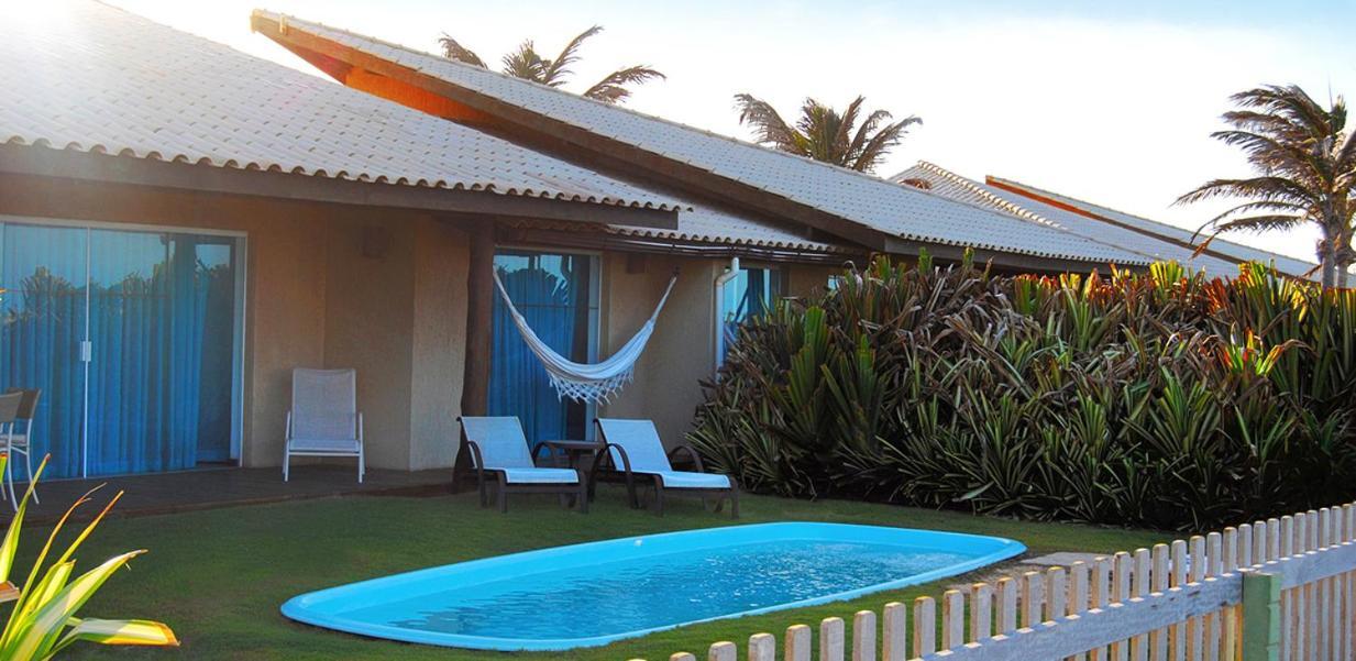 Dom Pedro Laguna Beach Resort & Golf By Wam Experience Aquiraz Kültér fotó A private pool at a resort in Brazil